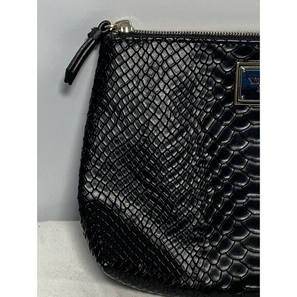 Victoria's Secret 5.5x8" Small Bag - Picture 3 of 6